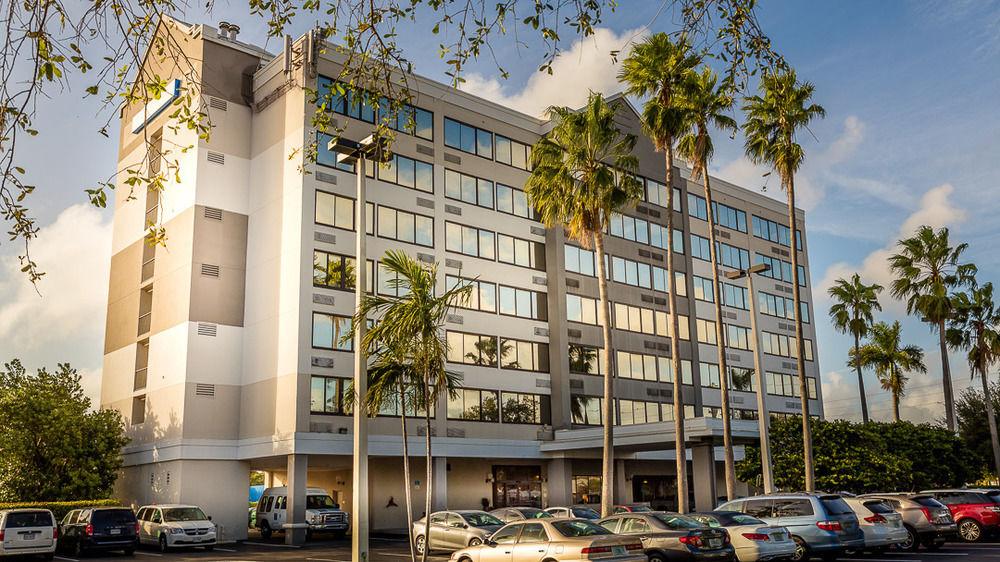 Four Points By Sheraton Fort Lauderdale Airport/Cruise Port Eksteriør billede
